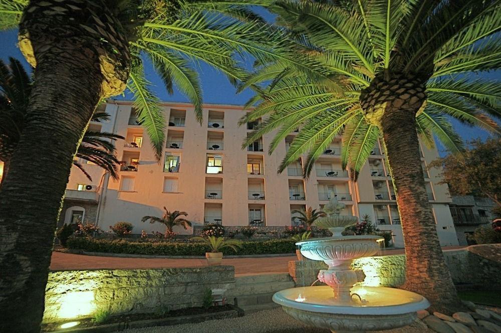 Hotel Des Roches Сартен Экстерьер фото